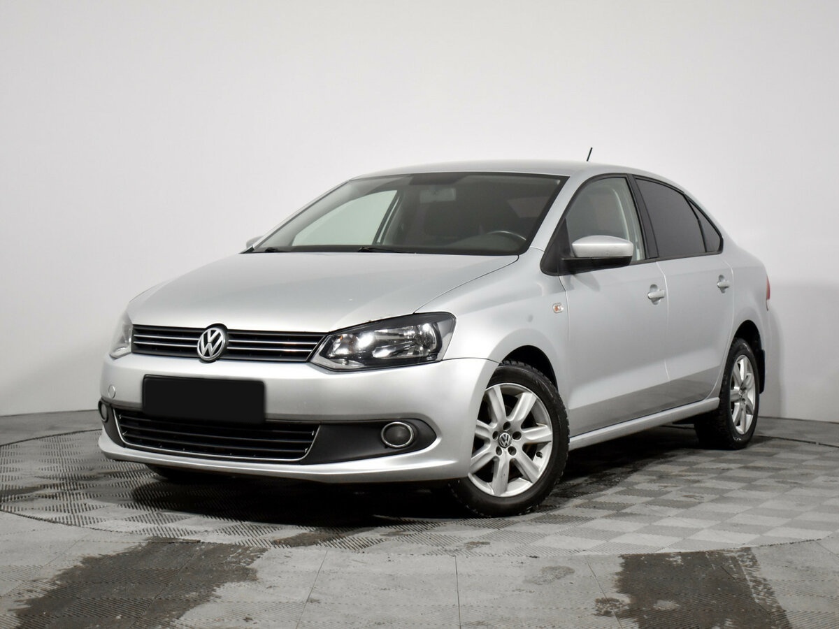 Volkswagen Polo б/у, 2015, Механическая. Посмотреть фото