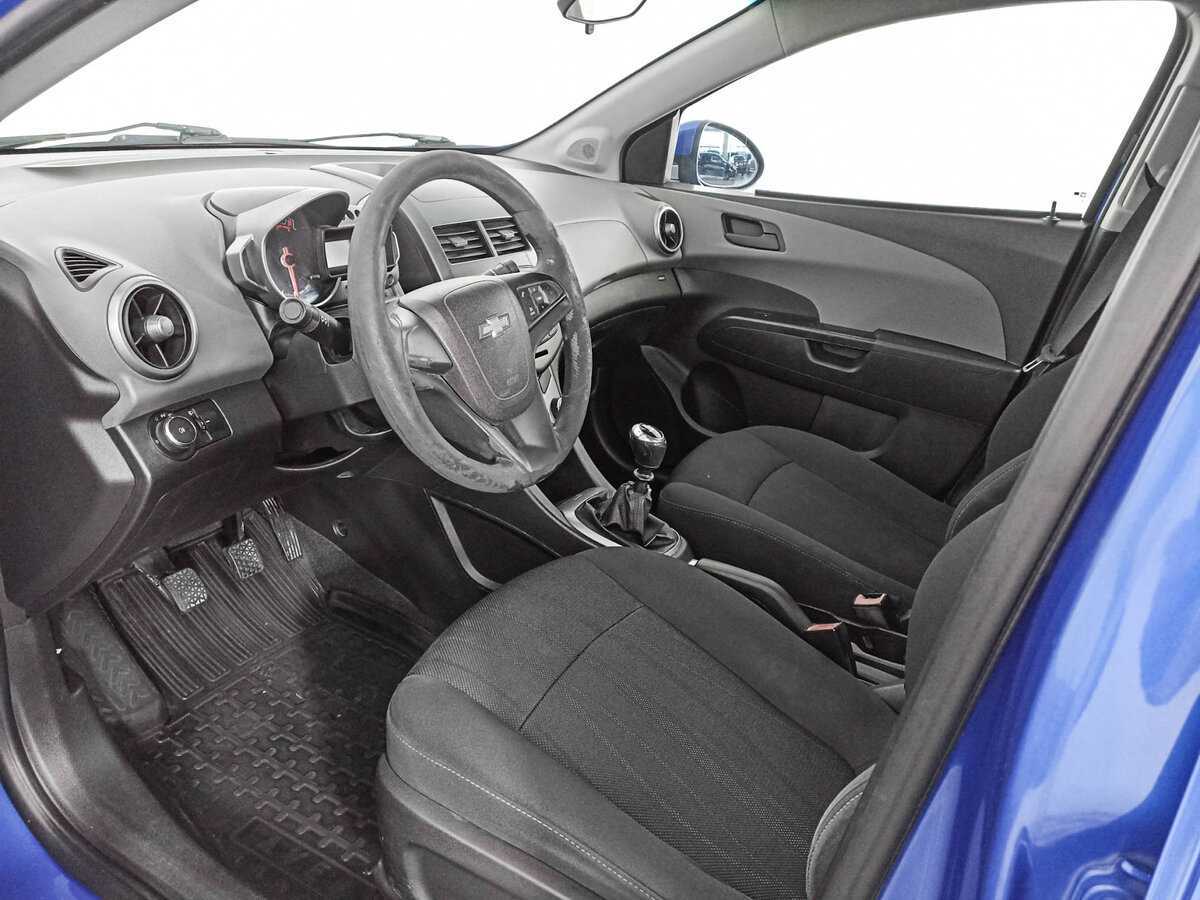 Chevrolet Aveo б/у, 2012, Механическая. Фото: #13