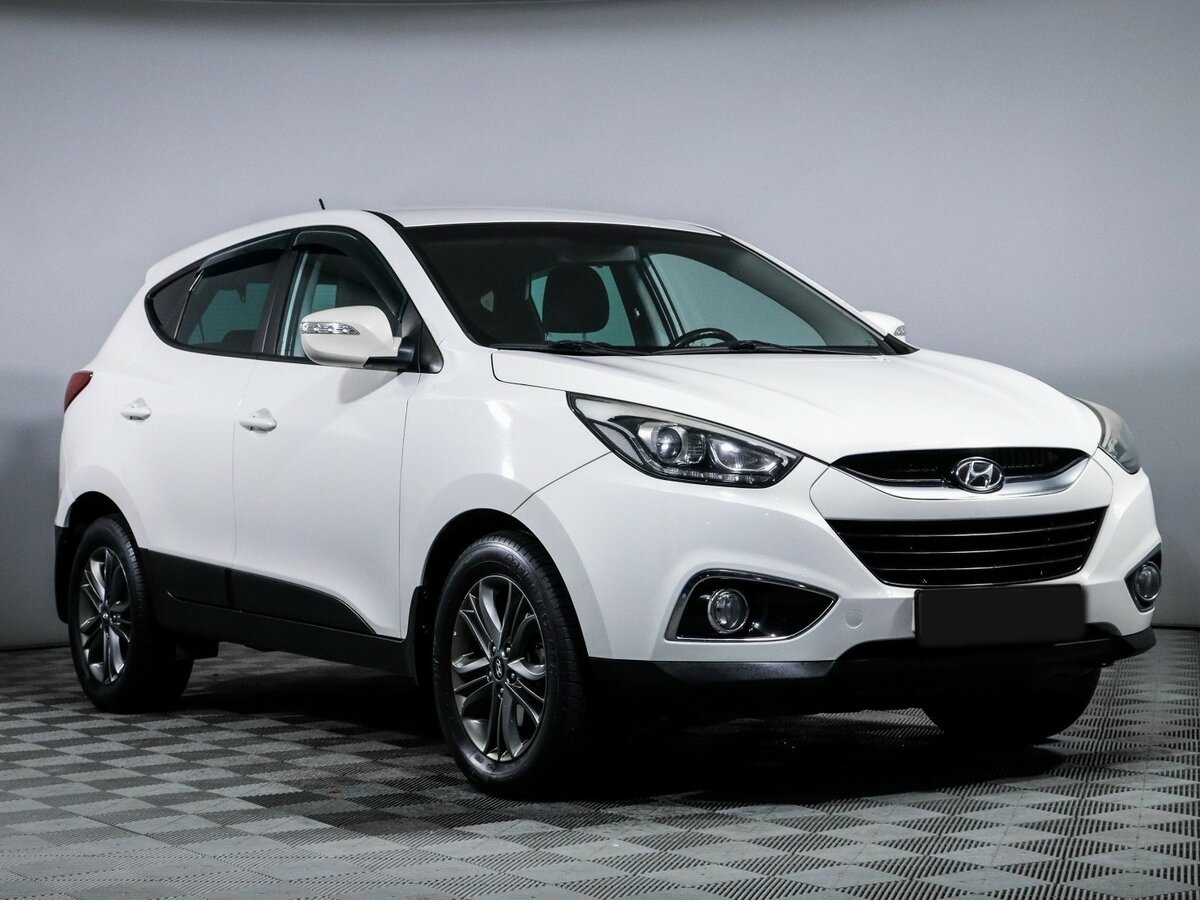 Hyundai ix35 б/у, 2014, Автоматическая. Фото: #2