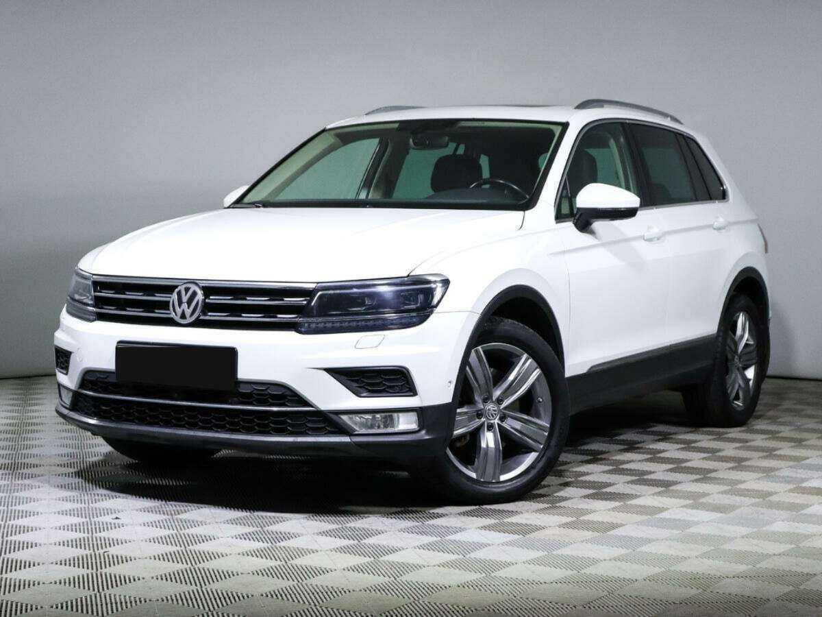 Volkswagen Tiguan б/у, 2017, Роботизированная. Посмотреть фото