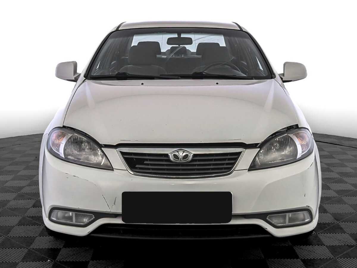 Daewoo Gentra б/у, 2014, Автоматическая. Фото: #1