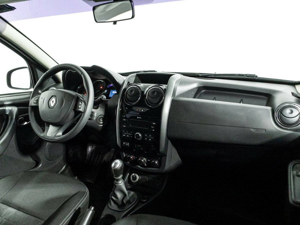 Renault Duster б/у, 2018, Механическая. Фото: #8
