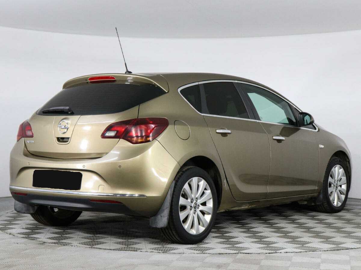 Opel Astra б/у, 2014, Автоматическая. Фото: #2