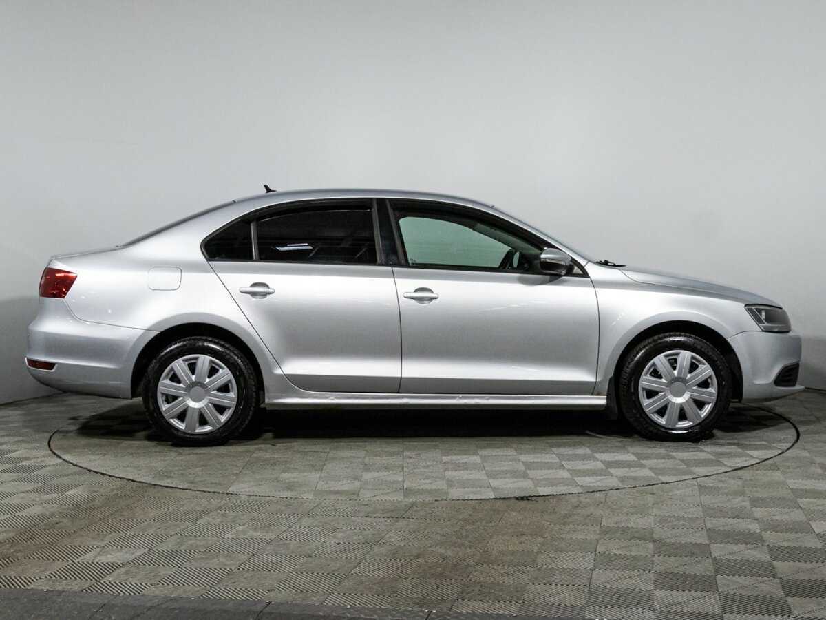 Volkswagen Jetta б/у, 2012, Автоматическая. Фото: #3