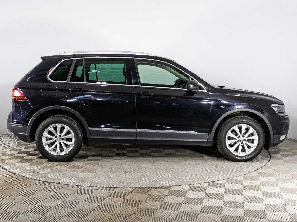 Volkswagen Tiguan б/у, 2017, Роботизированная. Фото: #3