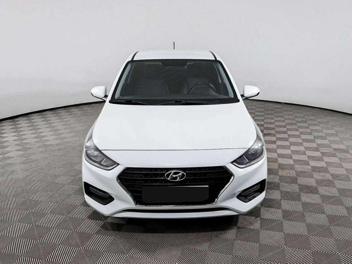 Hyundai Solaris б/у, 2019, Механическая. Фото: #0