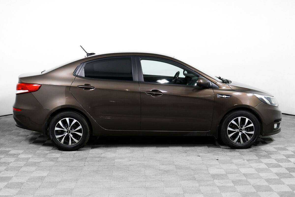 Kia Rio б/у, 2017, Автоматическая. Фото: #3