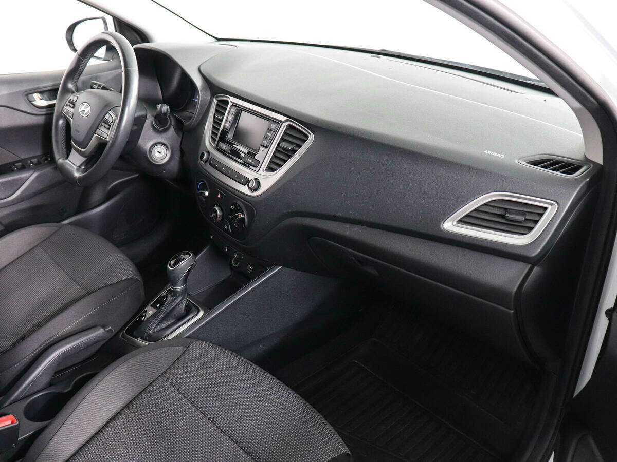 Hyundai Solaris б/у, 2019, Автоматическая. Фото: #8