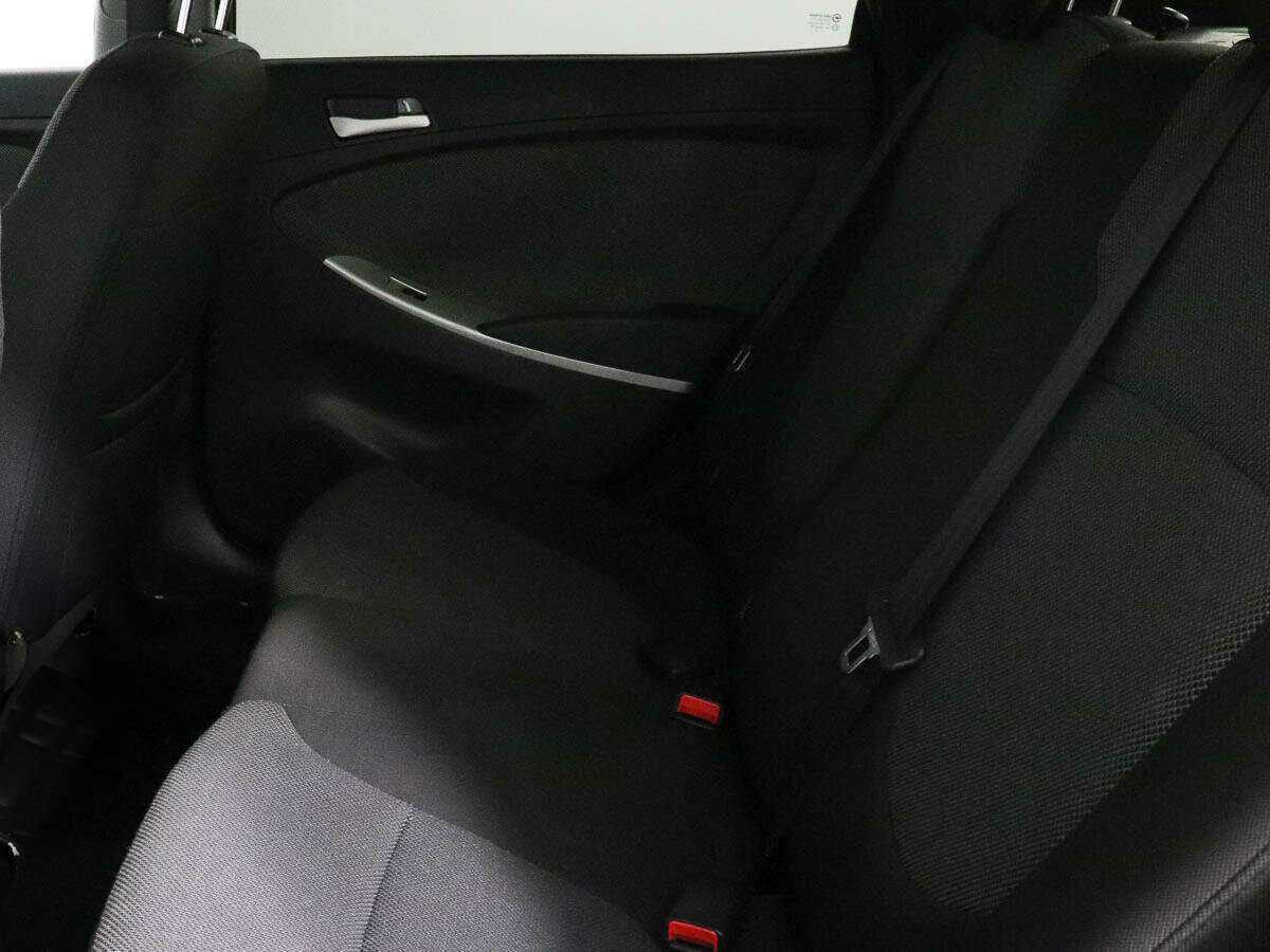 Hyundai Solaris б/у, 2012, Автоматическая. Фото: #7