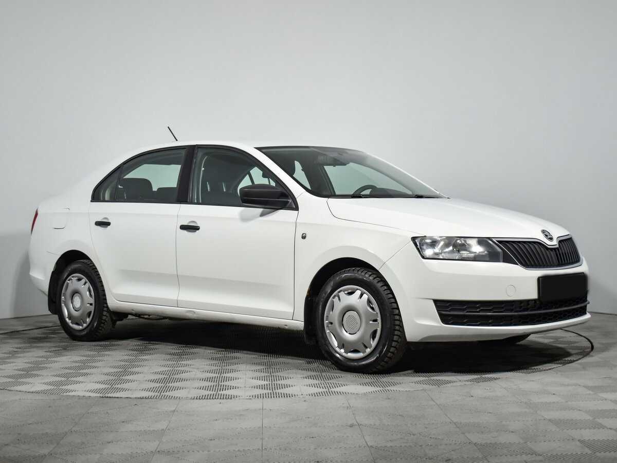Skoda Rapid б/у, 2017, Автоматическая. Фото: #2