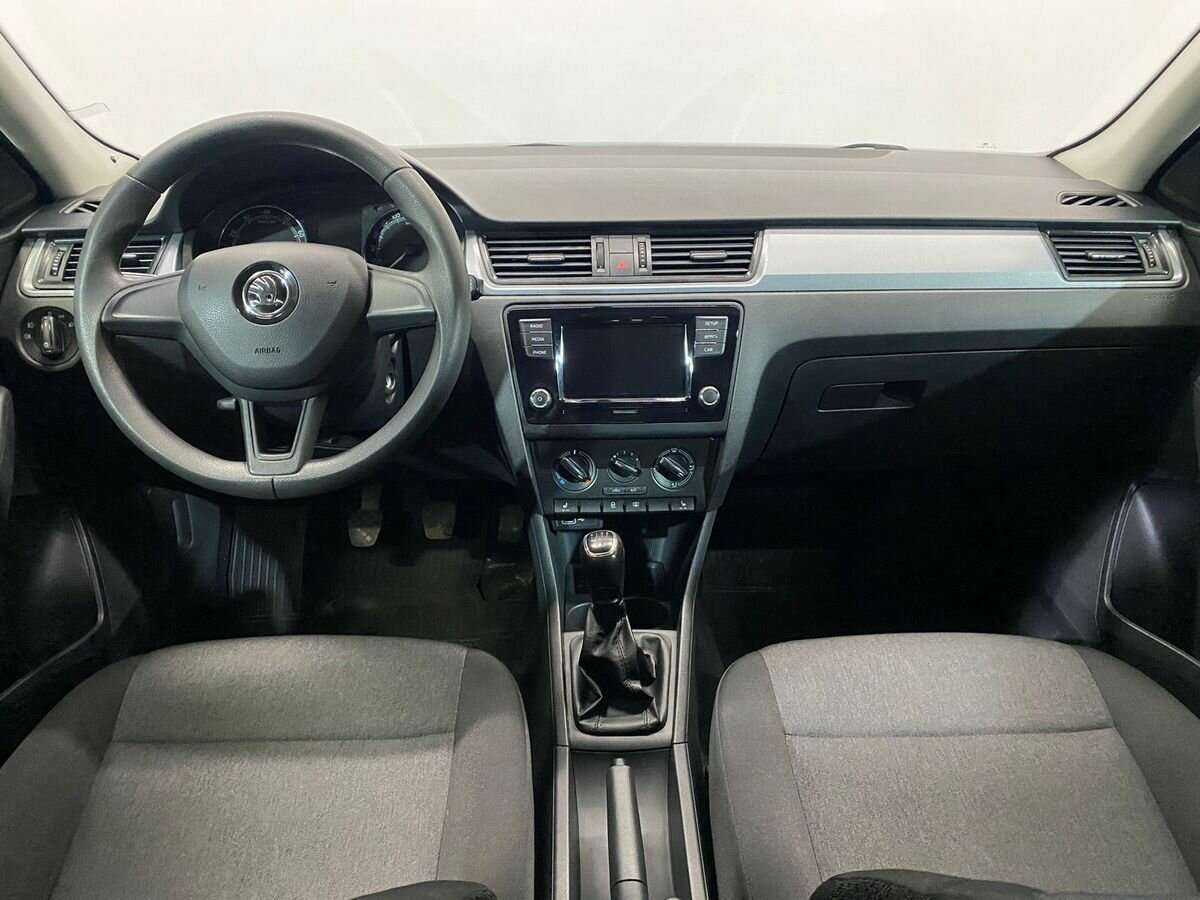 Skoda Rapid б/у, 2018, Механическая. Фото: #8