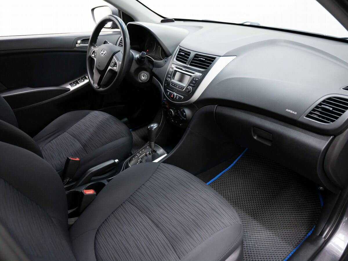 Hyundai Solaris б/у, 2015, Автоматическая. Фото: #12