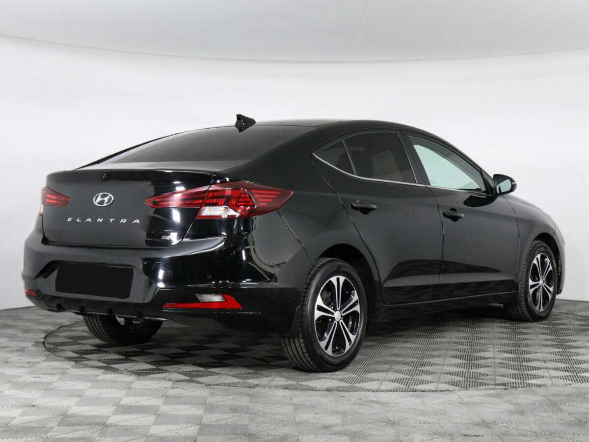 Hyundai Elantra б/у, 2019, Автоматическая. Фото: #4