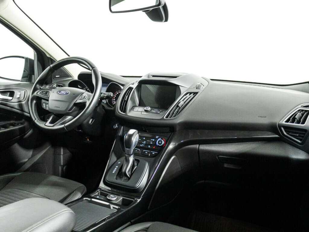 Ford Kuga б/у, 2017, Автоматическая. Фото: #8