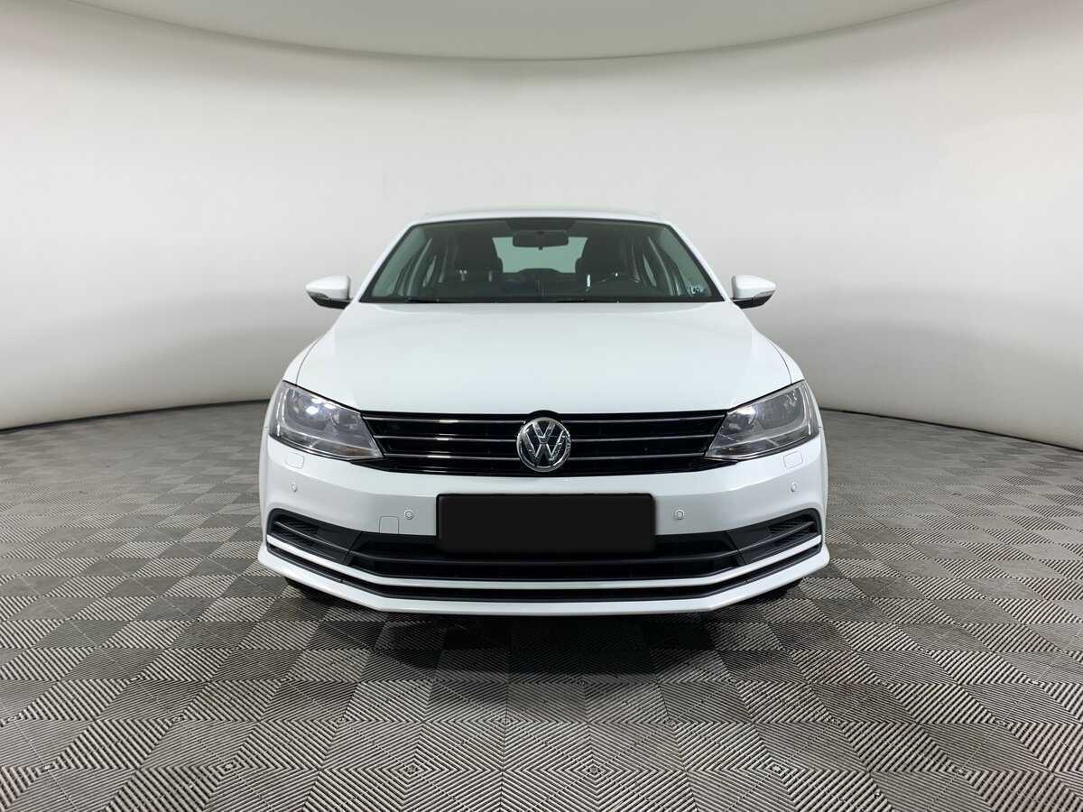 Volkswagen Jetta б/у, 2017, Роботизированная. Фото: #1