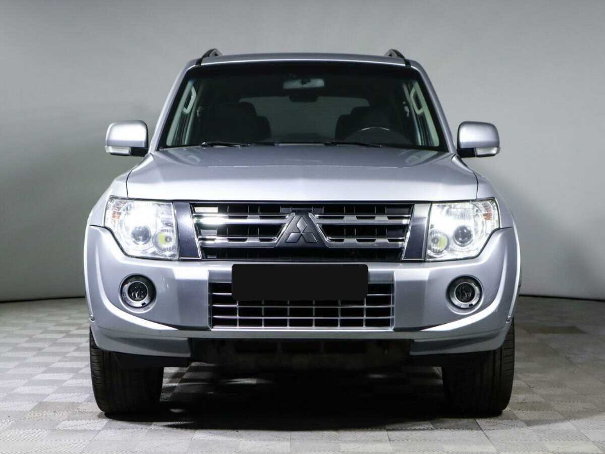 Mitsubishi Pajero б/у, 2012, Автоматическая. Фото: #1