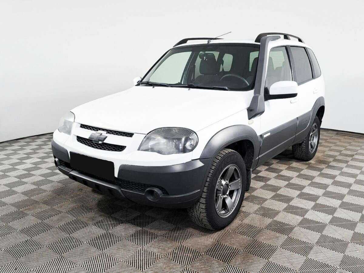 Chevrolet Niva б/у, 2017, Механическая. Посмотреть фото