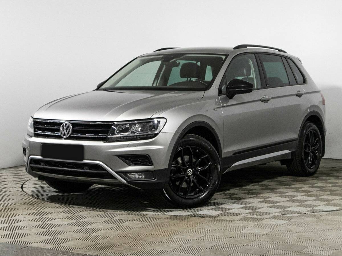 Volkswagen Tiguan б/у, 2019, Роботизированная. Посмотреть фото