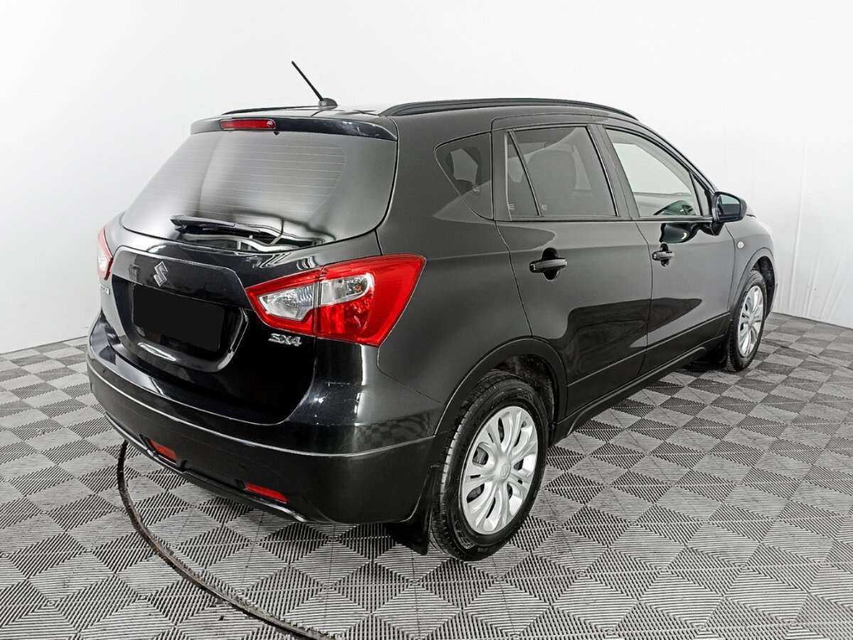 Suzuki SX4 б/у, 2016, Механическая. Фото: #4