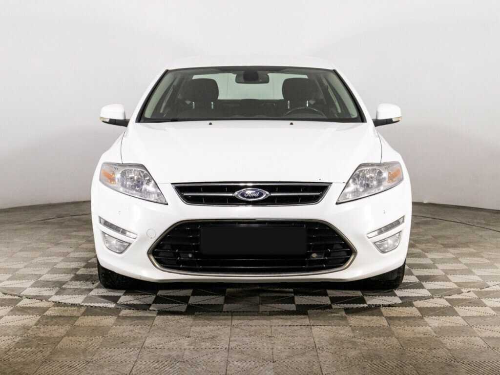 Ford Mondeo б/у, 2014, Механическая. Фото: #1