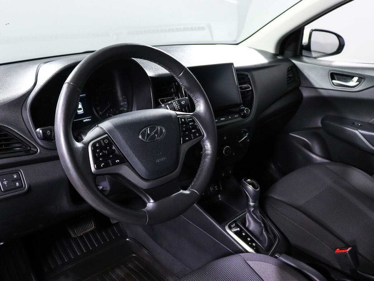 Hyundai Solaris б/у, 2022, Автоматическая. Фото: #11