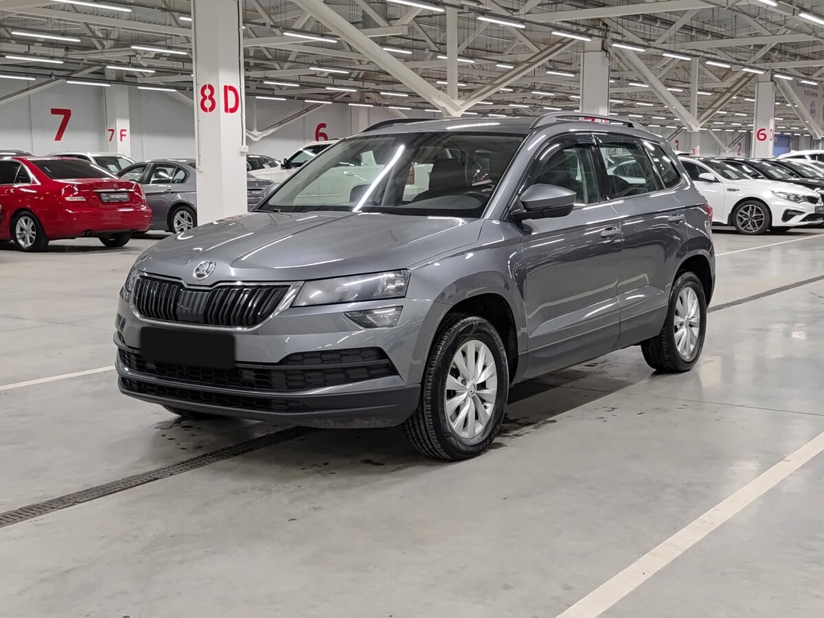 Skoda Karoq б/у, 2021, Роботизированная. Посмотреть фото