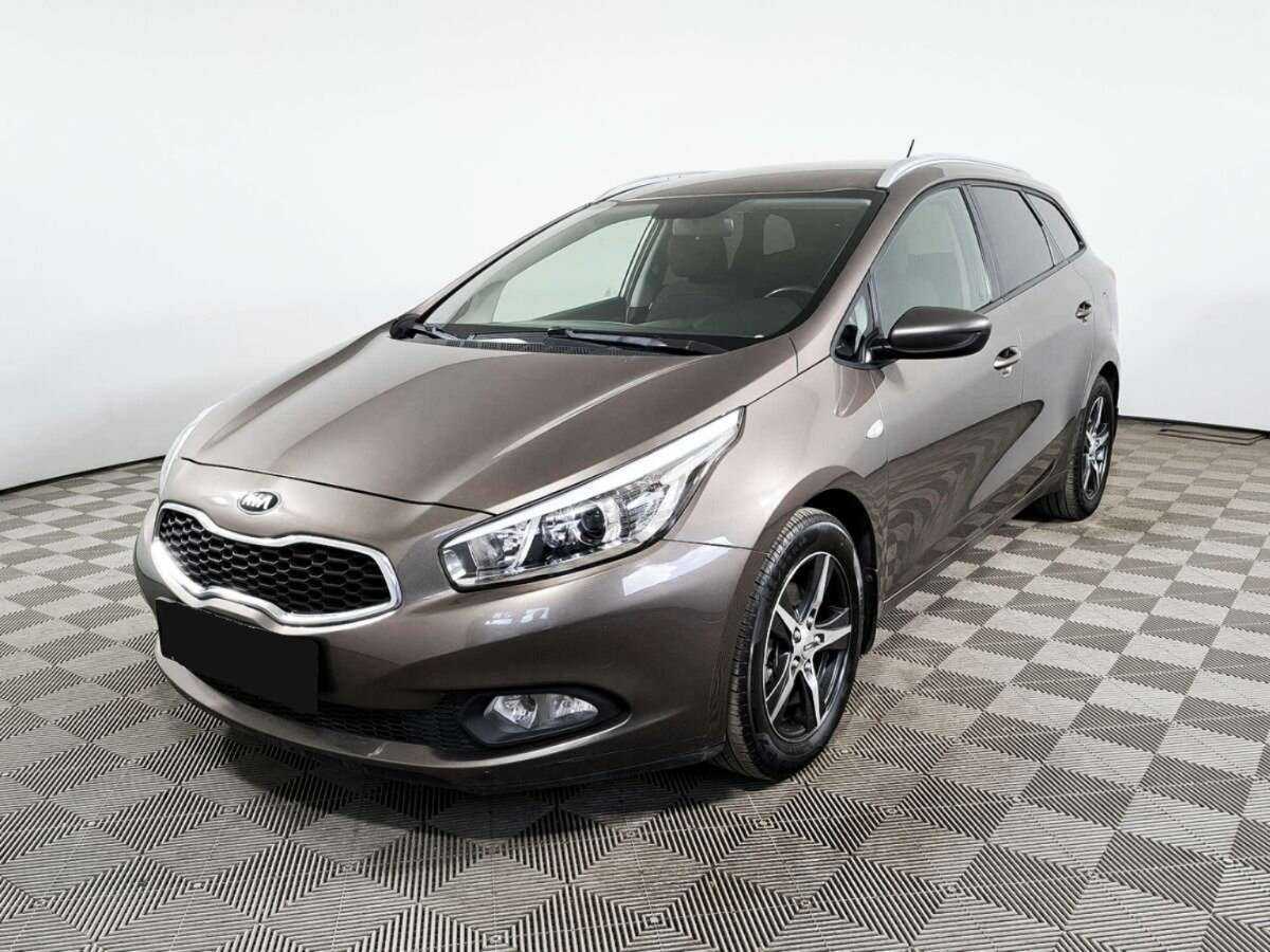 Kia Ceed б/у, 2015, Механическая. Посмотреть фото