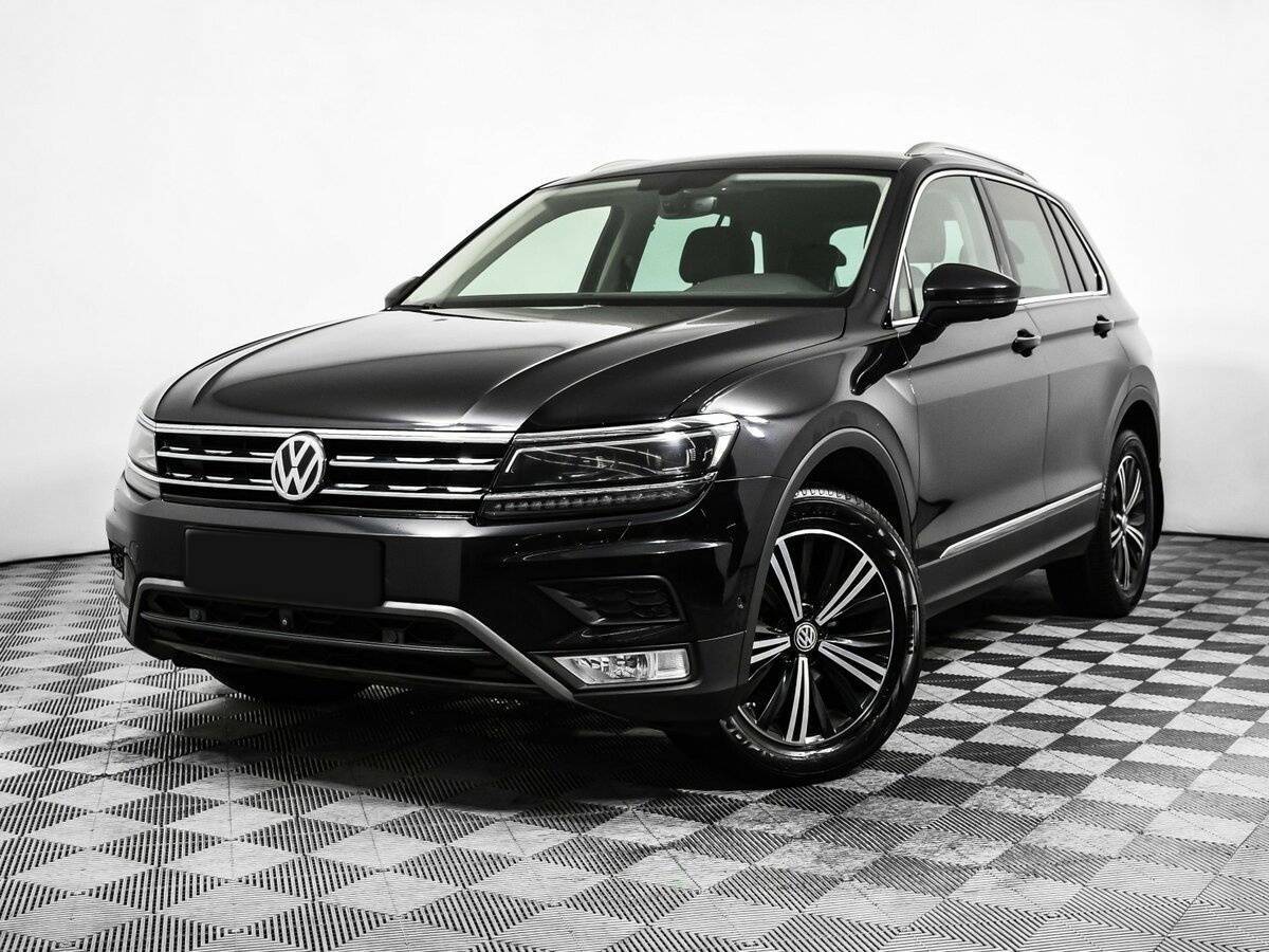 Volkswagen Tiguan б/у, 2017, Роботизированная. Посмотреть фото