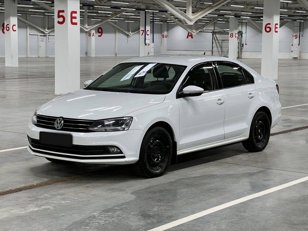 Volkswagen Jetta б/у, 2016, Механическая. Посмотреть фото