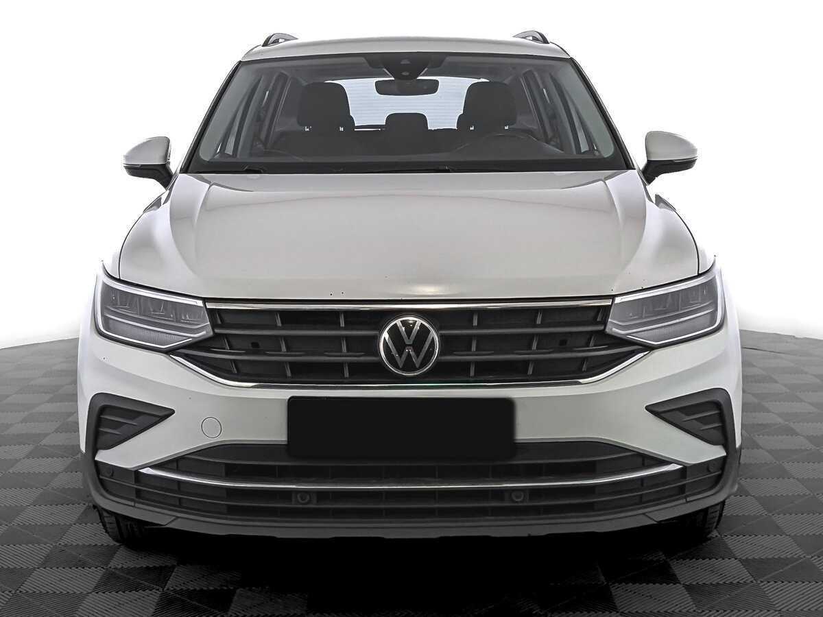 Volkswagen Tiguan б/у, 2021, Роботизированная. Фото: #1