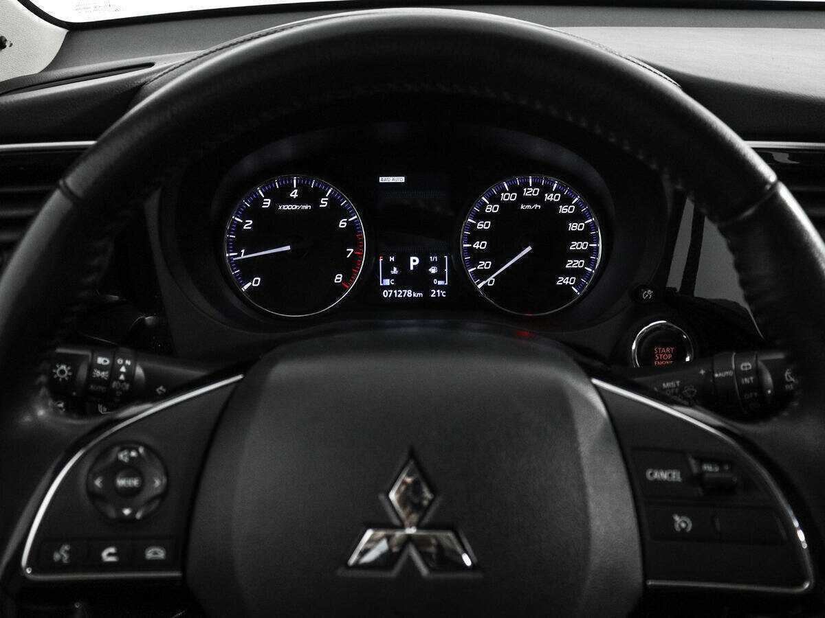 Mitsubishi Outlander б/у, 2019, Вариатор. Фото: #14