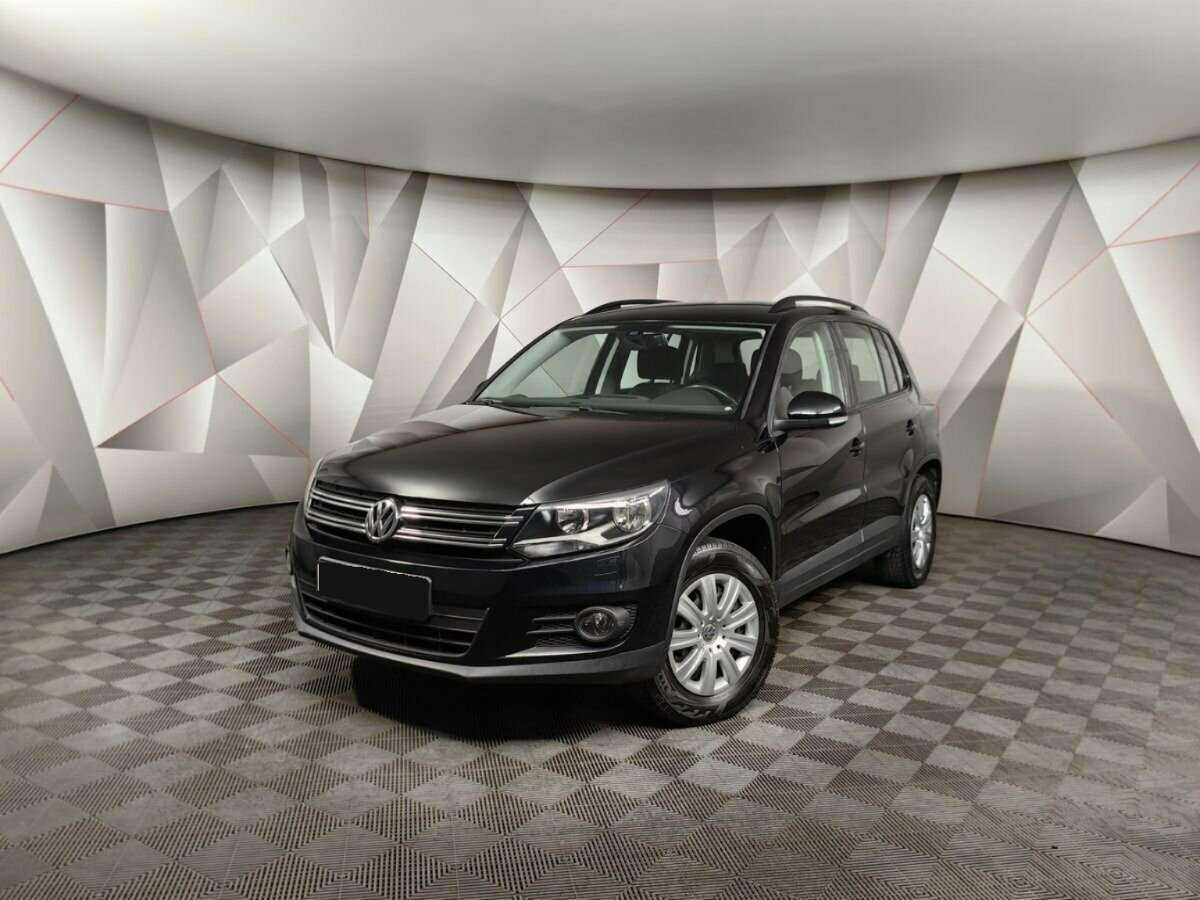Volkswagen Tiguan б/у, 2013, Роботизированная. Посмотреть фото