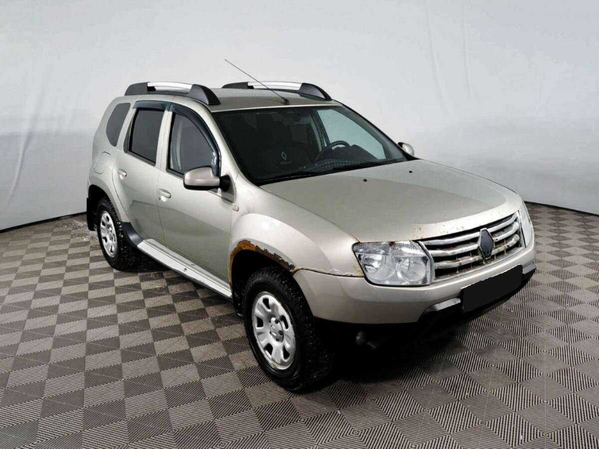 Renault Duster б/у, 2012, Механическая. Фото: #2