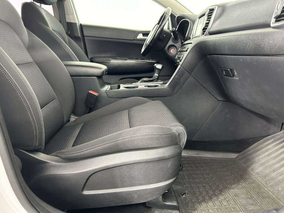Kia Sportage б/у, 2016, Автоматическая. Фото: #13
