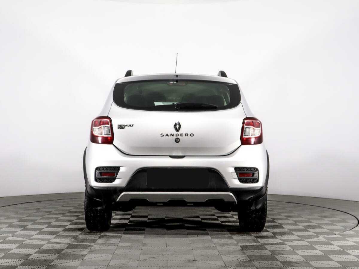 Renault Sandero б/у, 2016, Автоматическая. Фото: #5