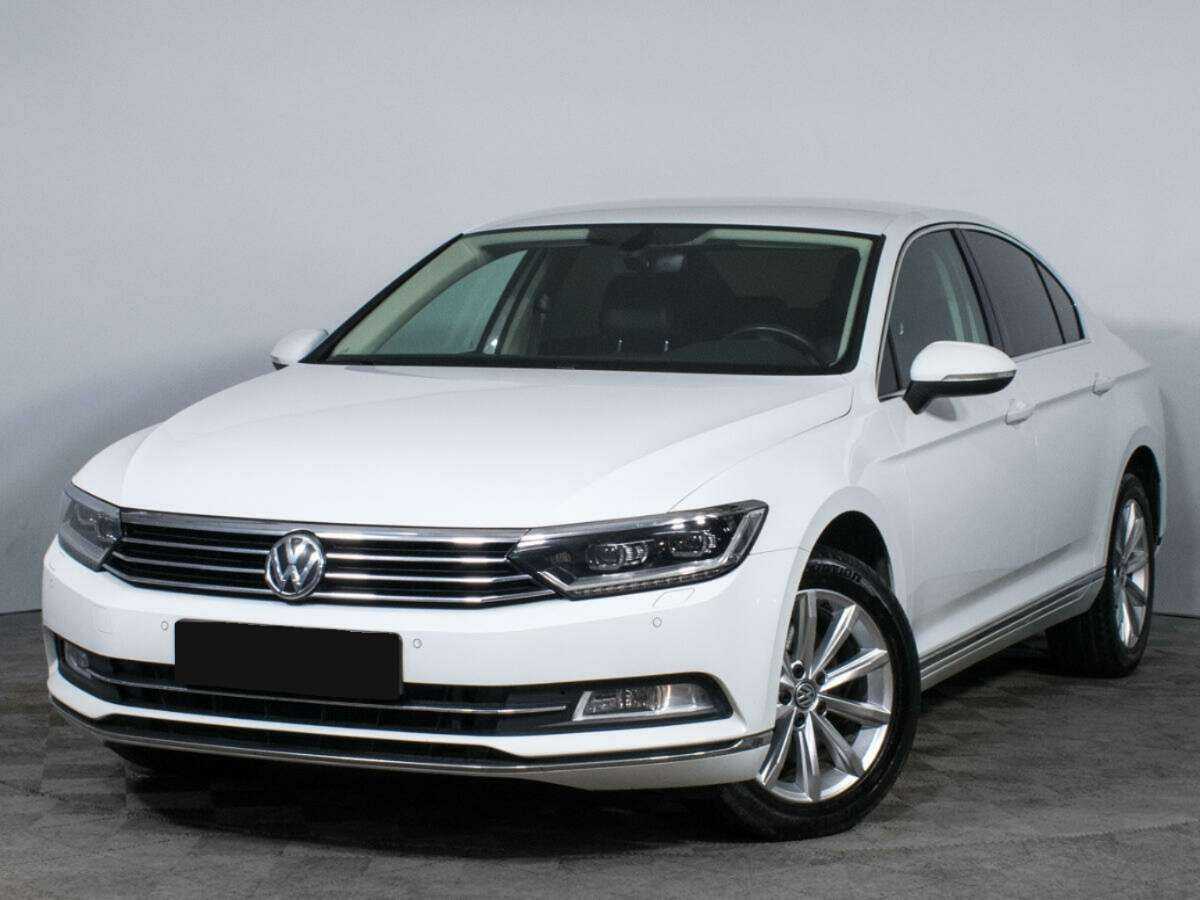 Volkswagen Passat б/у, 2017, Роботизированная. Посмотреть фото