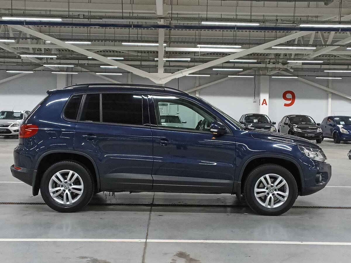 Volkswagen Tiguan б/у, 2016, Автоматическая. Фото: #3