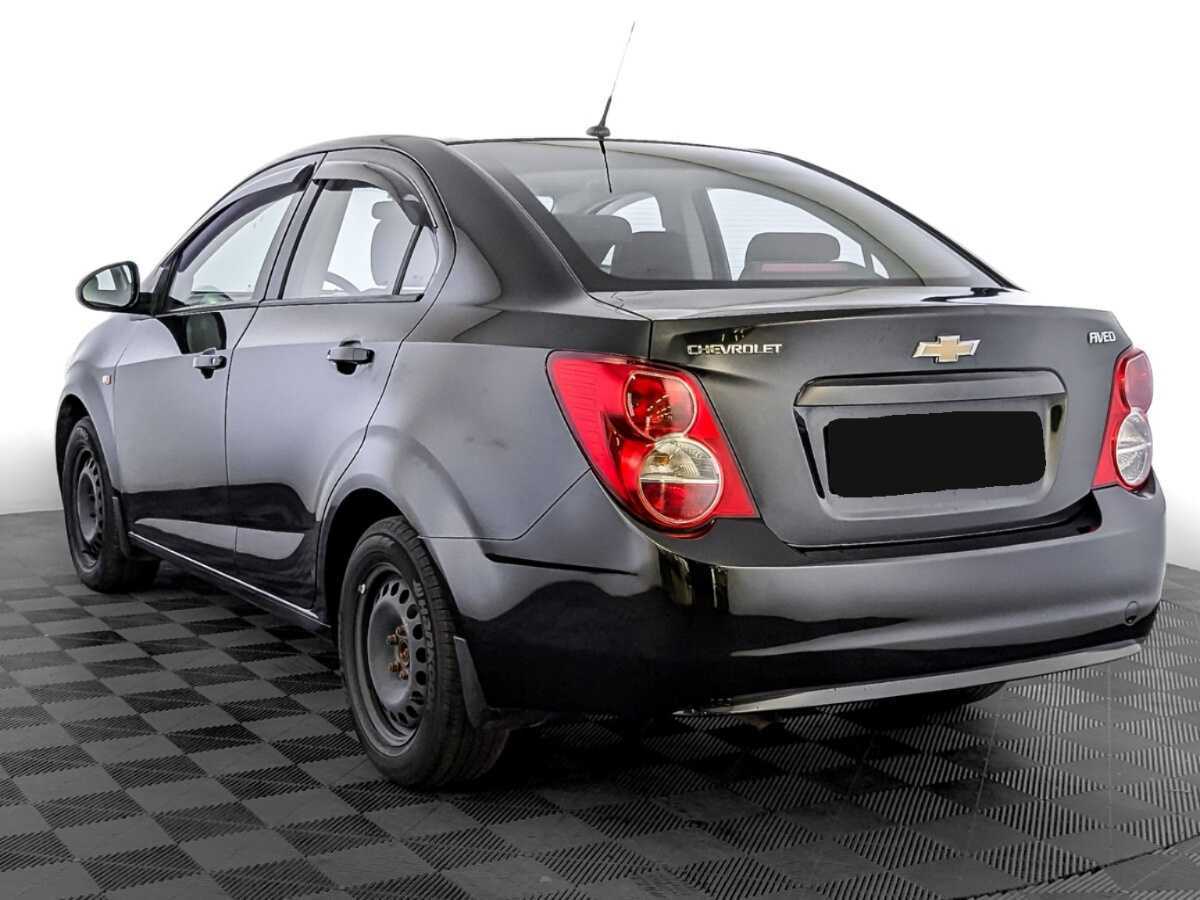 Chevrolet Aveo б/у, 2014, Механическая. Фото: #6