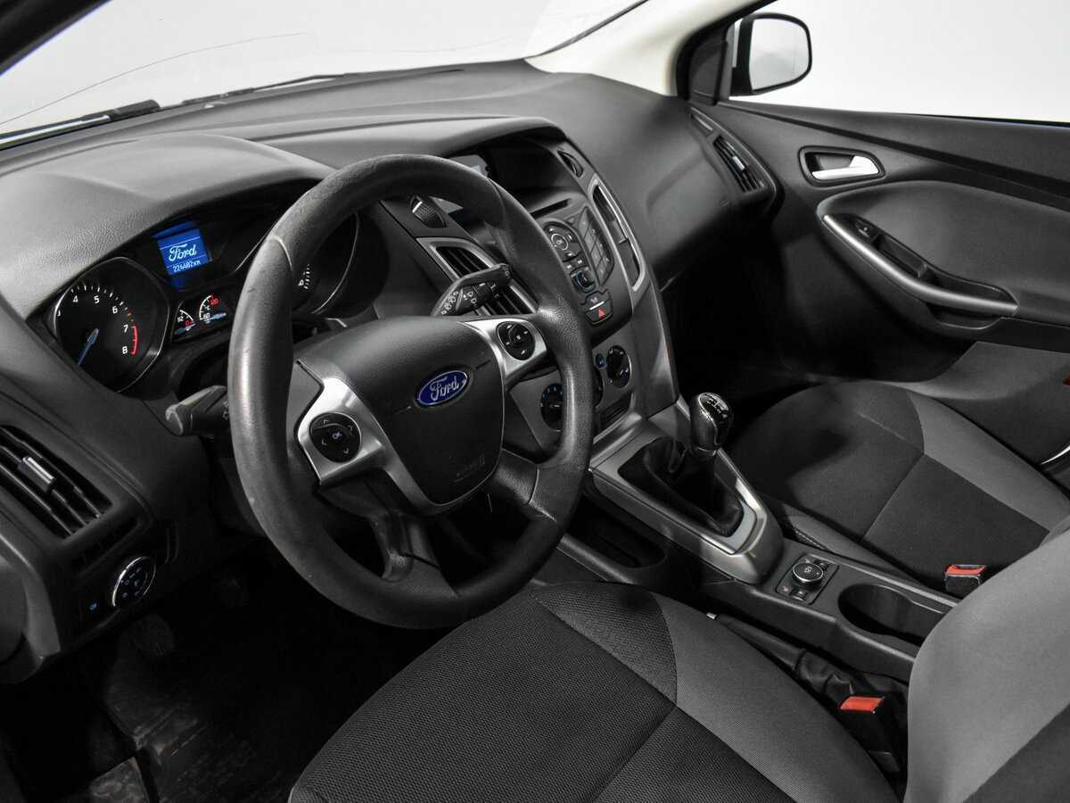 Ford Focus б/у, 2015, Механическая. Фото: #8