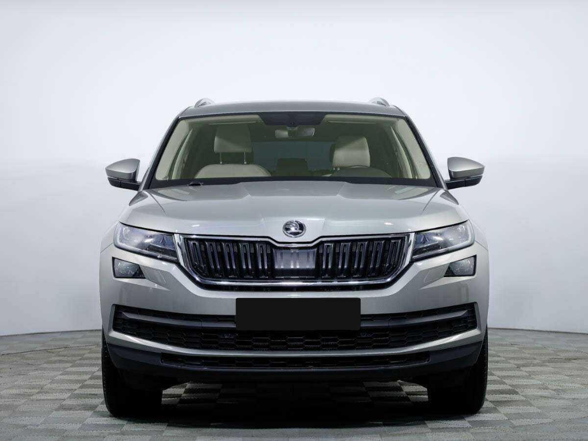 Skoda Kodiaq б/у, 2018, Роботизированная. Посмотреть фото