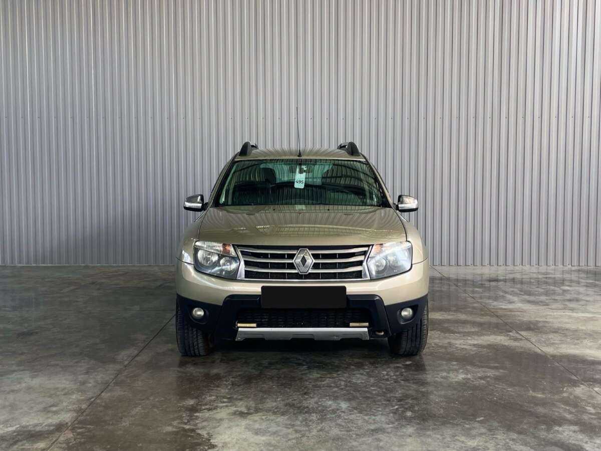 Renault Duster б/у, 2013, Механическая. Фото: #1