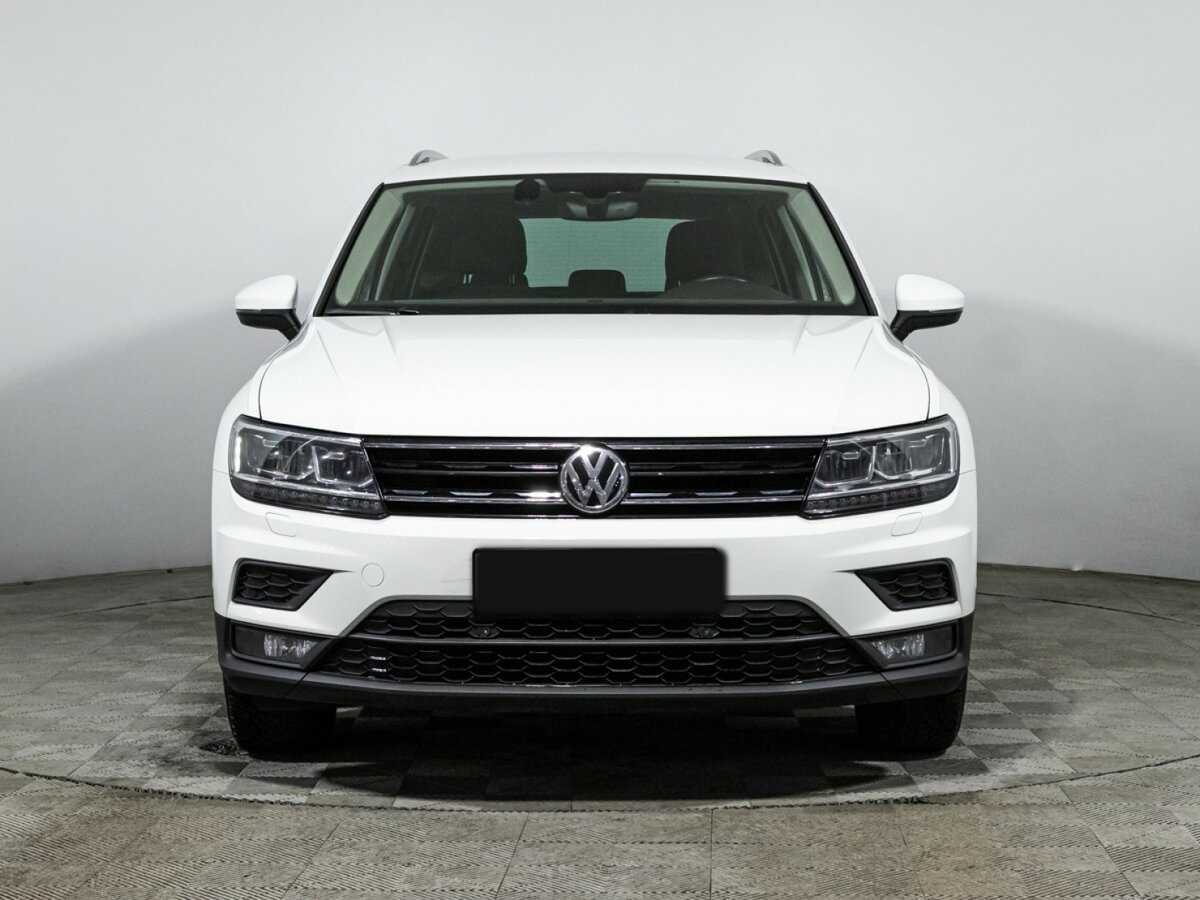 Volkswagen Tiguan б/у, 2018, Роботизированная. Фото: #1