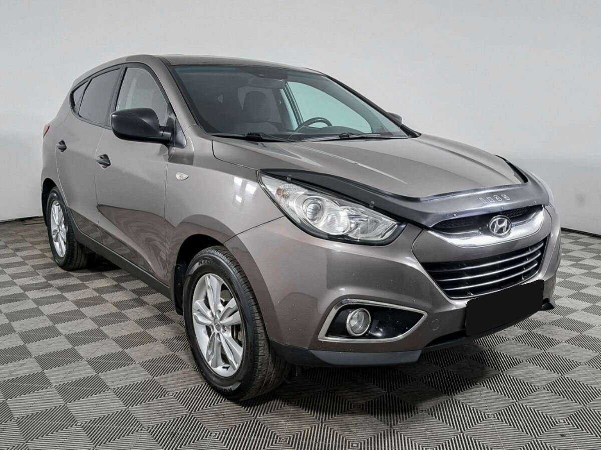 Hyundai ix35 б/у, 2013, Механическая. Фото: #2