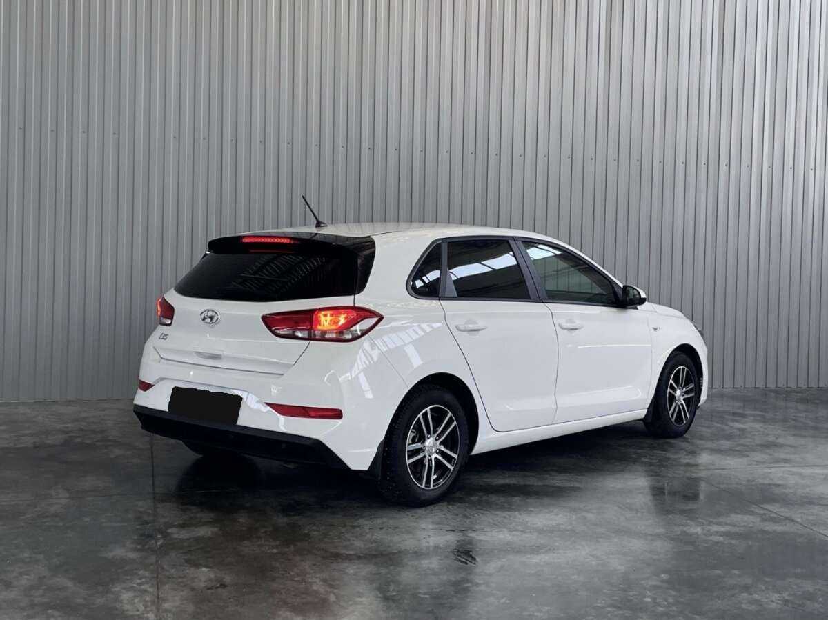 Hyundai i30 б/у, 2022, Автоматическая. Фото: #4