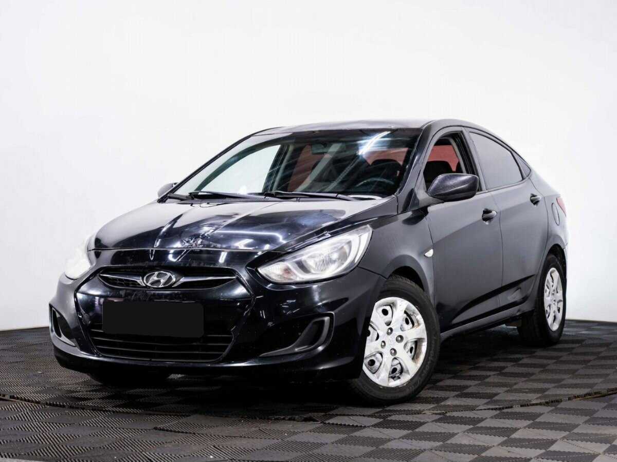 Hyundai Solaris б/у, 2013, Механическая. Посмотреть фото