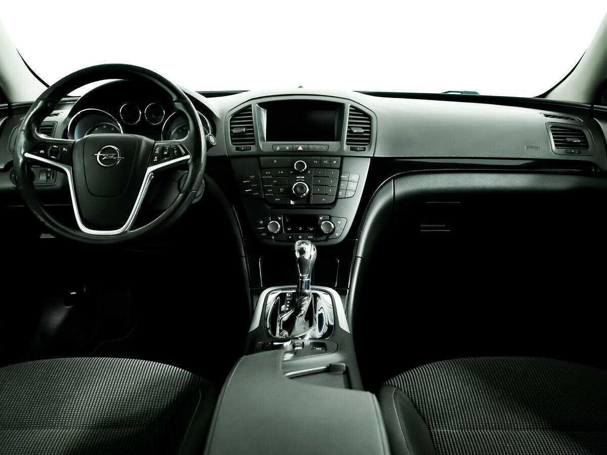 Opel Insignia б/у, 2012, Автоматическая. Фото: #10