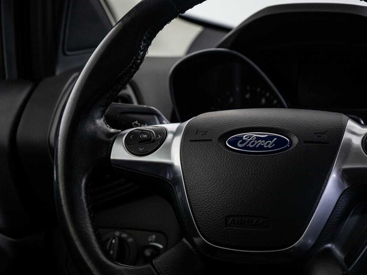 Ford Kuga б/у, 2014, Автоматическая. Фото: #13