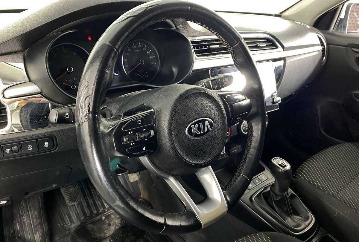 Kia Rio б/у, 2019, Механическая. Фото: #12