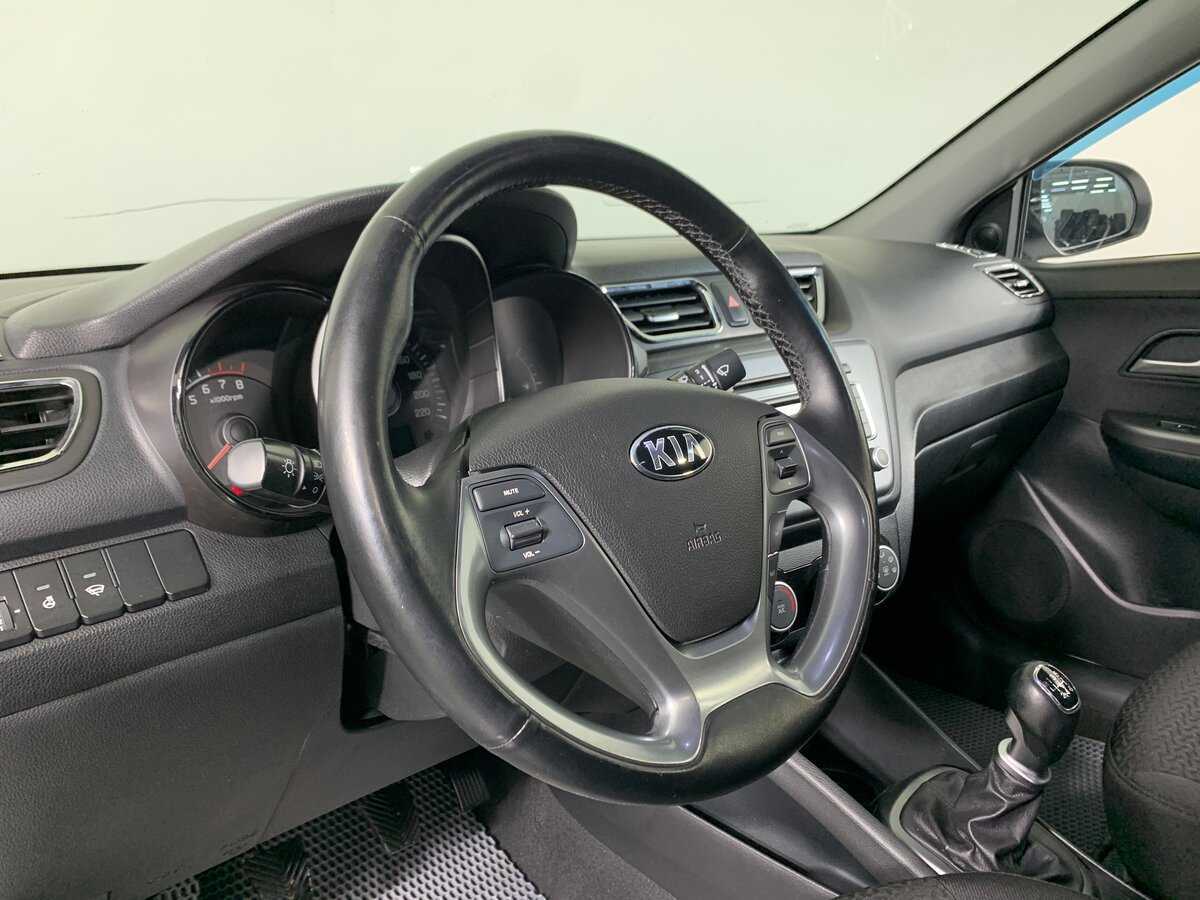 Kia Rio б/у, 2016, Механическая. Фото: #11
