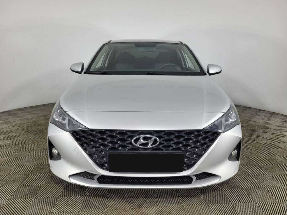Hyundai Solaris б/у, 2021, Автоматическая. Фото: #1